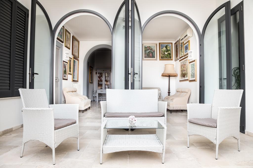 Palazzo Angelelli Gallipoli Exterior foto